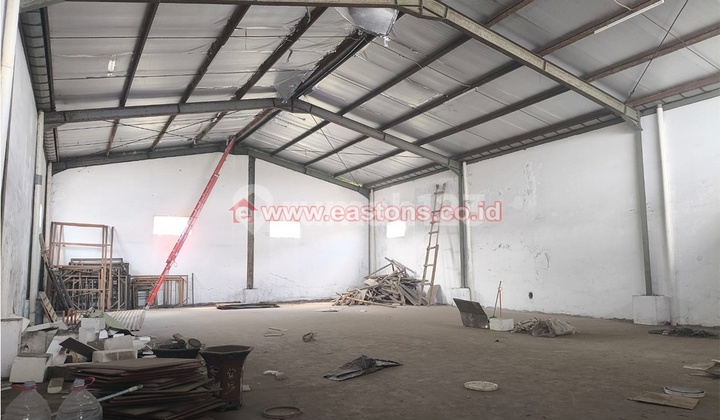 Warehouse for Rent in Pulogadung, Warehousing Complex 420 M2 Price 625 Million Negotiable (Kg005119)