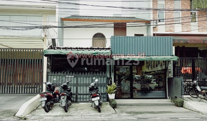 Dijual Rumah Komplek Bcs Kelapa Gading Sangat Strategis Cocok untuk Usaha Terutama Kuliner (Kg005094)
