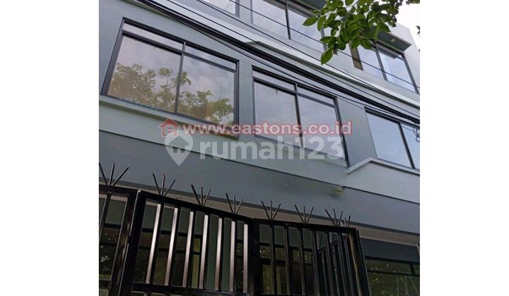 Shop House Near Kelapa Gading 4 Mall, 4 Floors, Hook Design, Modern Full Marble Shop House Near Kelapa Gading 4 Mall, 4 Floors, Hook Design, Modern Full Marble