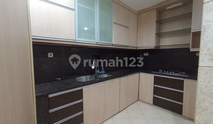 For Rent Luxury House Fully Renovated in Kelapa Gading 2 Floors 1