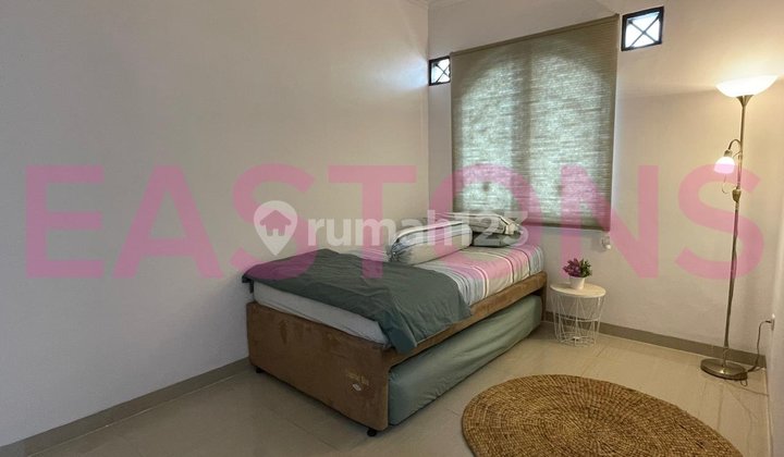 Dijual Rumah Strategis di Daerah Pramuka Bebas Banjir Cocok untuk Rumah Kost, Oyo, Sewa Harian