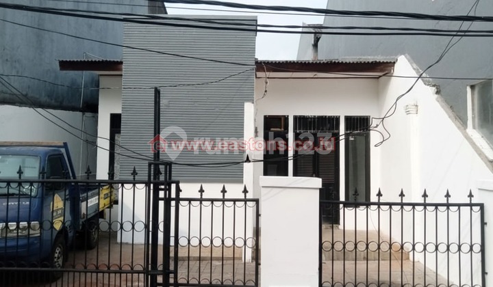 Dijual Rumah Komplek Bcs Kelapa Gading 1 Lantai Mungil Cantik Cocok untuk Keluarga Kecil (Kg005081)