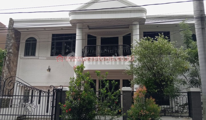 Dijual Rumah Gading Kirana di Jalan Utama 2 Lantai Mewah (Kg005160) 1