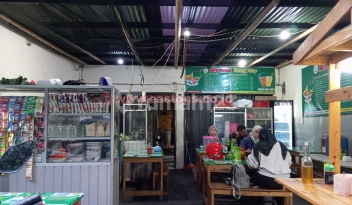 Dijual Rumah Komplek Bcs Kelapa Gading Sangat Strategis Cocok untuk Usaha Terutama Kuliner (Kg005095)