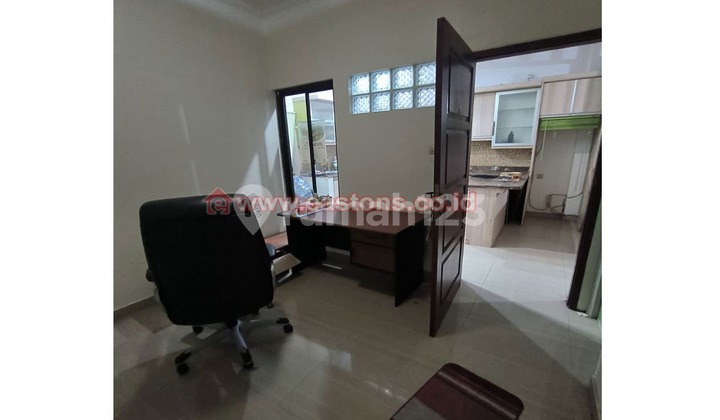 Disewakan Rumah di Kelapa Gading Full Furnished 90 M2 Harga 70 Jt/Th (Kg005111) 2