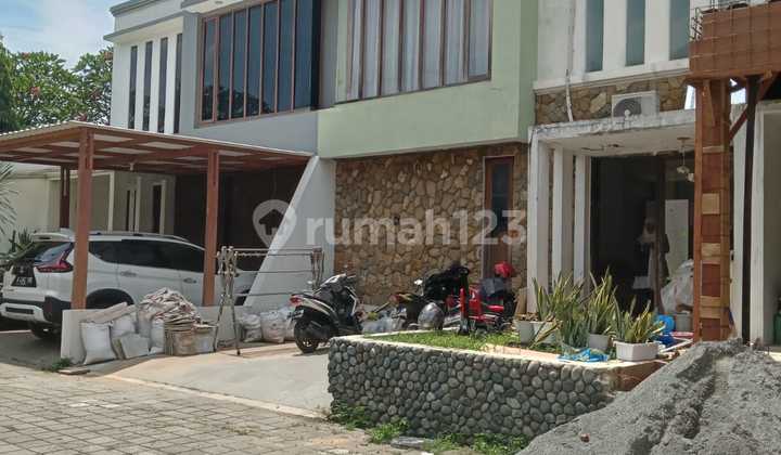 House for Sale Near Jatiasih Toll Road