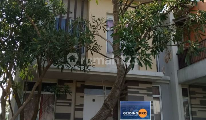 Dijual Rumah di Legenda Wisata