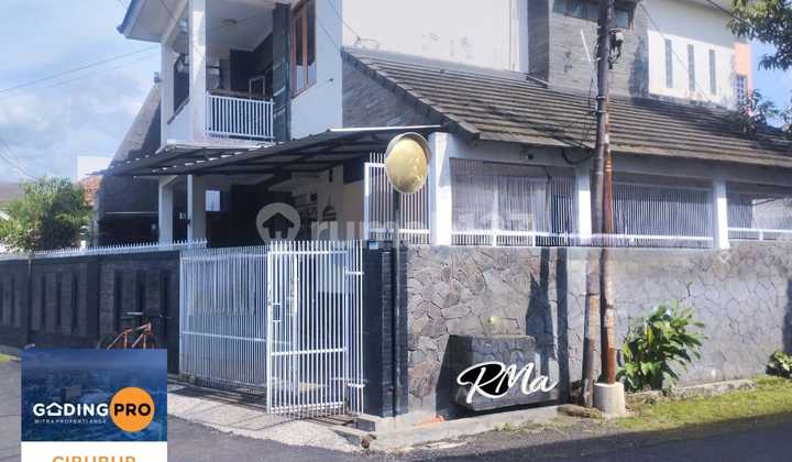 Dijual Rumah Lokasi Bagus di Adromeda Margahayua Rumah 2