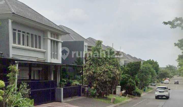 Dijual Rumah di Boulevard Dikota Wisata 2