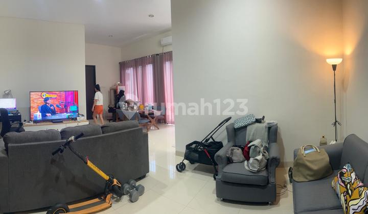 Dijual Rumah di Citra Grand 2