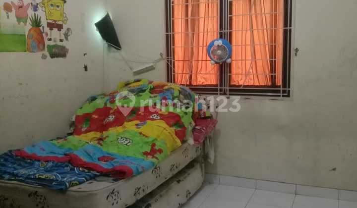 Dijual Rumah di Legenda Wisata 2
