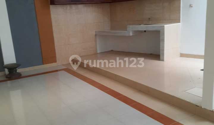 Dijual Rumah Bagus Posisi Hook Pinggir Jalan di Jatirangga Jatisampurna Bekasi 2