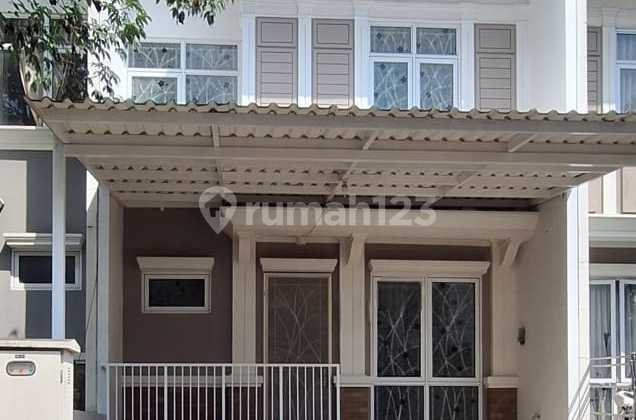 Dijual Rumah di Kotawisata