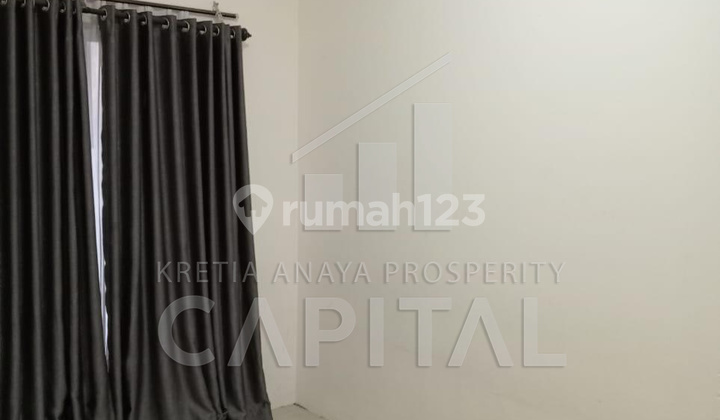 Strategic House in the Center of Cimahi City 2