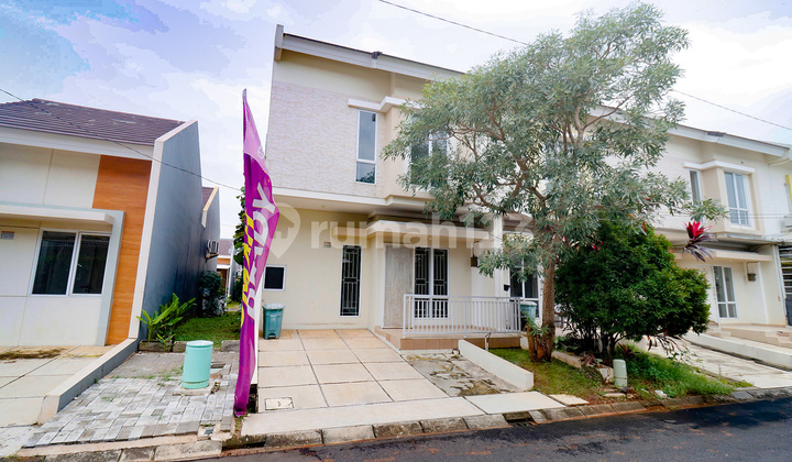 2-Story Ready-to-Occupy House in Serpong Near BSD - Negotiable Price Full Facilities