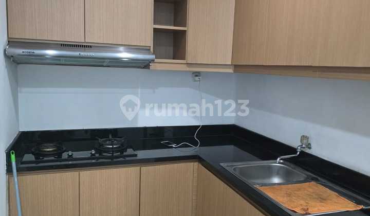 30. Dijual Cbd Pluit Emporium 2 Br Lantai Sedang Termurah