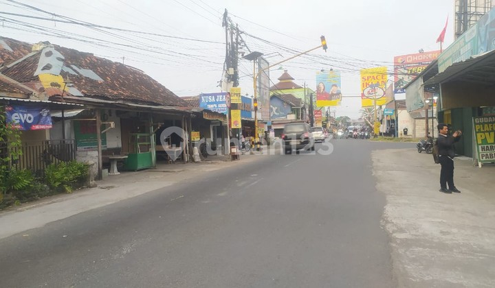 Strategic Business Space Location near RSA UGM Gamping Sleman 2