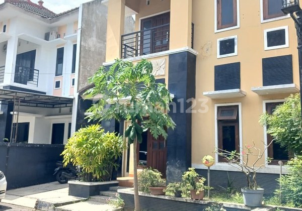 2-Story House in Pondok Permai Housing, Exclusive & Strategic Residence in Sendangadi, Mlati, Sleman 2