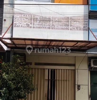 2-Story Shop House in a Strategic Location, Centrally Located in Yogyakarta City 2