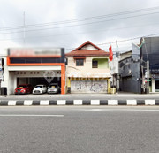 Strategic Shophouse Near Mcd Jombor - Sleman