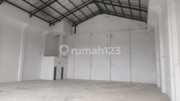 Rented: Shop/House Warehouse Strategic Location Near Sleman City Hall Mlati 2