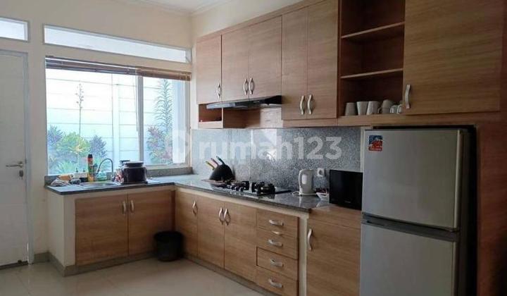 Fully Furnished Rumah 2 Lantai Fully Furnished Rumah 2 Lantai