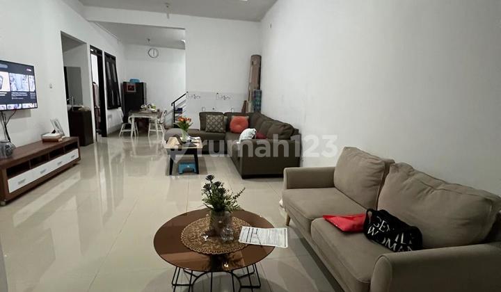 For Sale: Singgasana House Ready to Occupy