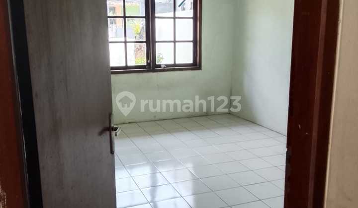 Rare Find..Spacious Corner House for Rent in Darwati, Rancasari, Suitable for Business and Living