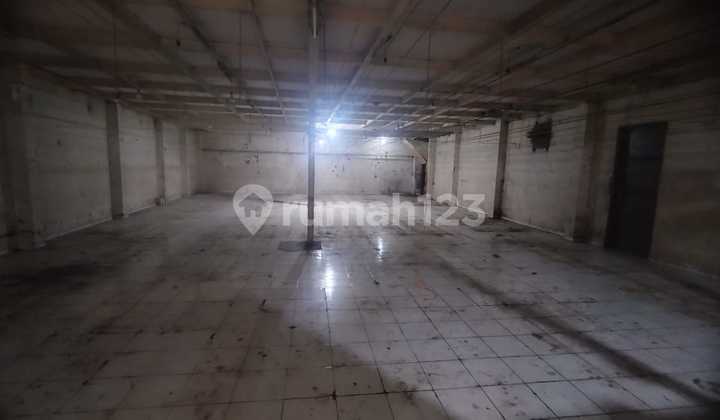 Disewa* Gudang Kopo Panjunan (Pusat Kota) Dalam Gang +/- 50Mtr Dari Jalan Utamaterdapat Area Loading/Drop Off di Gang Tp Tidak bisa Parkir Lama Cocok Buat Usaha Konveksi Dll yang Memerlukan Area di Kota Tapi Murah Disewa* Gudang Kopo Panjunan (Pusat Kota) Dalam Gang +/- 50Mtr Dari Jalan Utamaterdapat Area Loading/Drop Off di Gang Tp Tidak bisa Parkir Lama Cocok Buat Usaha Konveksi Dll yang Memerlukan Area di Kota Tapi Murah