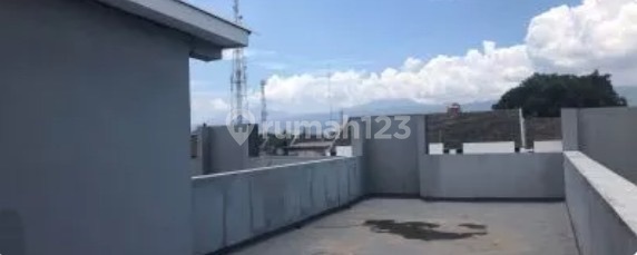 Disewakan / Dijual Ruko Antapani Lokasi Strategis