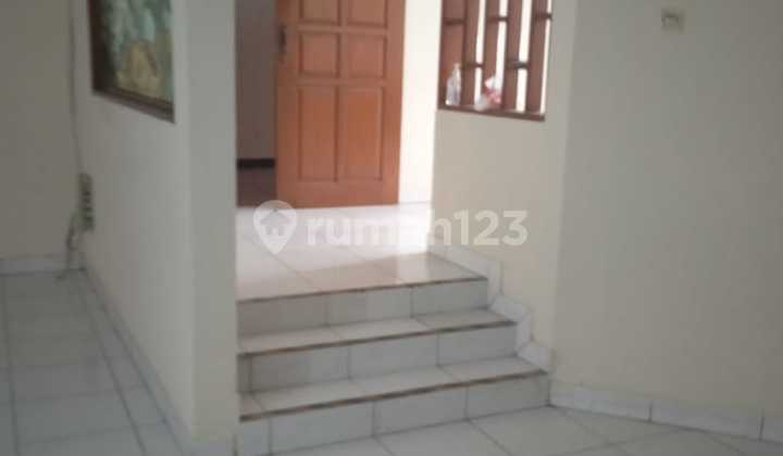 Disewakan Rumah Bangunan 1.5 Lantai Boleh untuk Kantor di Bekamin- Cikutra Bandung 2