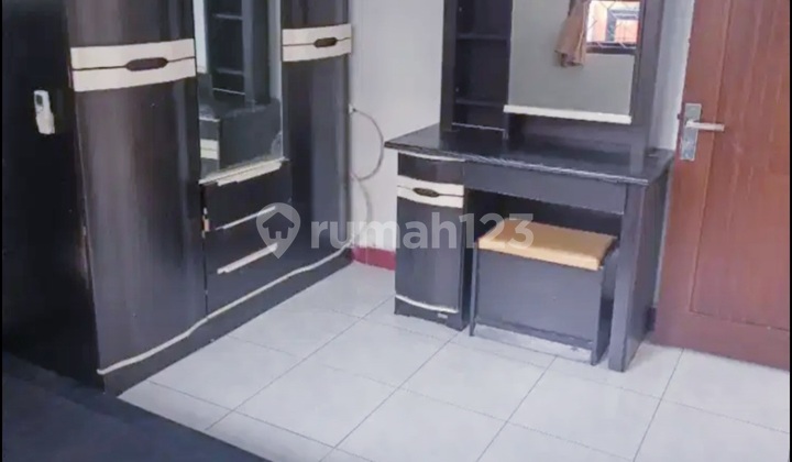 Disewakan Semi Furnished Rumah Area Kembar 2