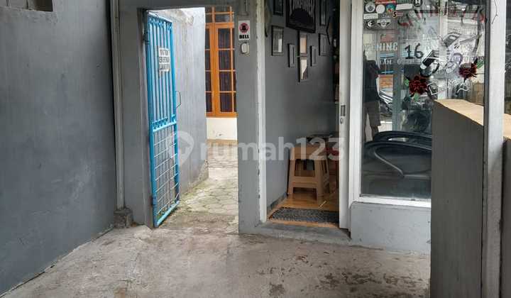 For Sale House and Active Boarding House in Central Bandung City 2