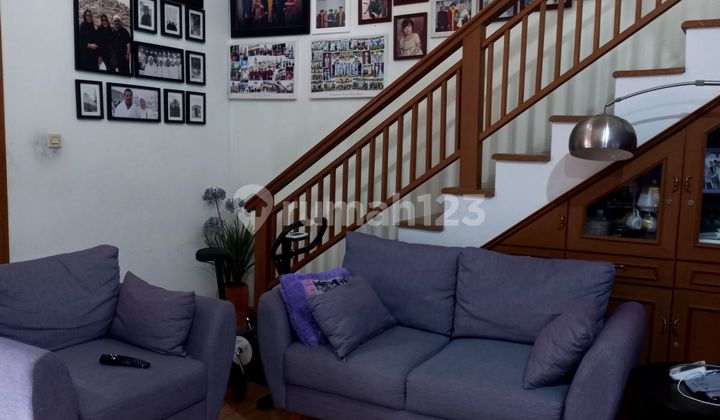 For Sale House in Pasir Luyu Bkr Kembar Mas Area, Very Well-Maintained (Furnished / Semi-Furnished) 2