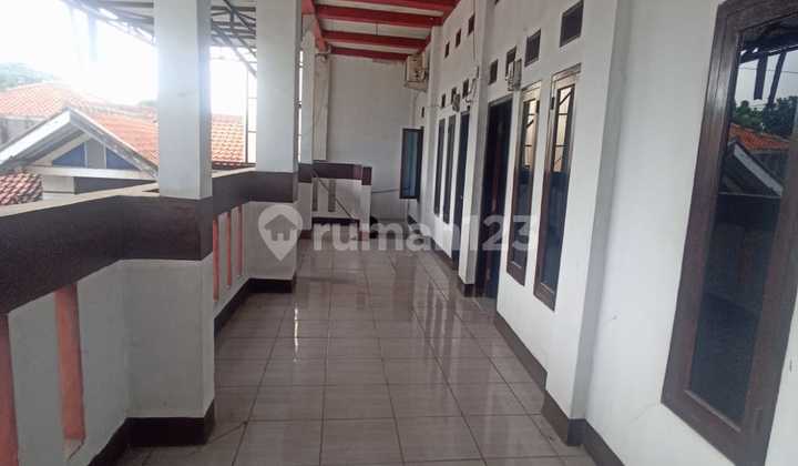 Ready-to-Use Shop House on Main Road Kerkof