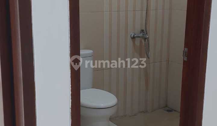 For Sale: Taman Kopo Indah 2 House, Cheap, with Ensuite Bathroom Available. For Sale: Taman Kopo Indah 2 House, Cheap, with Ensuite Bathroom Available.