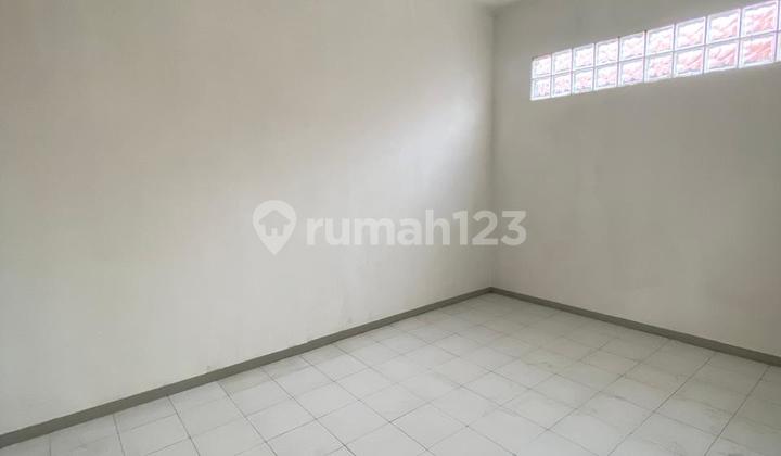 Rumah Bagus Siap Huni Taman Holis Indah 2