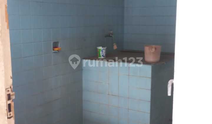 Old House for Sale in Sayap Ramdan. Building Free, Land Only. 2