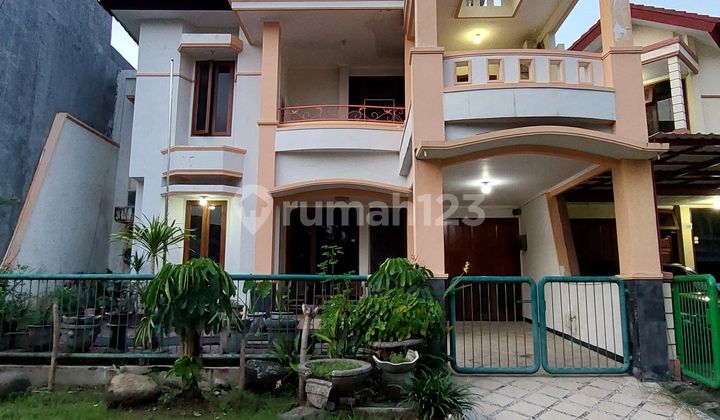 Berlokasi di Darmahusada Regency Rumah Mewah Siap Huni Berlokasi di Darmahusada Regency Rumah Mewah Siap Huni