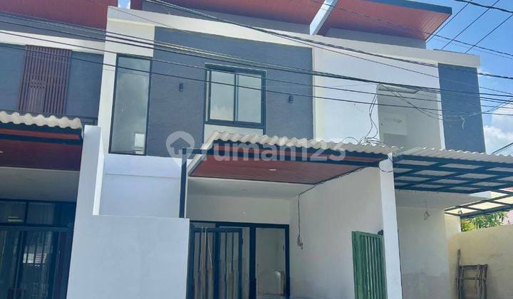 Lokasi Pusat Kota Surabaya Rumah Baru Model Minimalis Siap Huni Lokasi Pusat Kota Surabaya Rumah Baru Model Minimalis Siap Huni