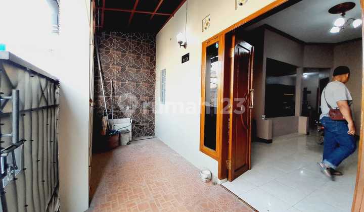 Rumah Minimalis Tlogosari Lingkungan Padat Penduduk 2