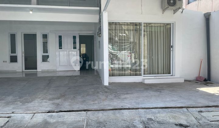 Pleburan Semarang City Semi-Furnished House