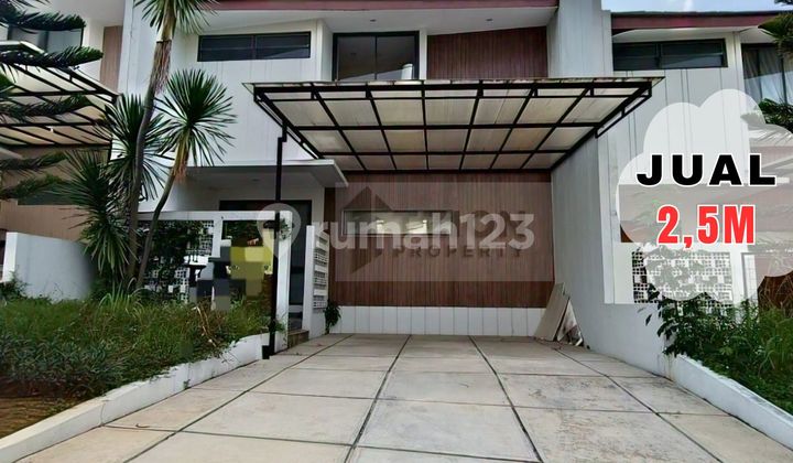 Minimalist House in Bsb City Ready to Use with a Cool Atmosphere
