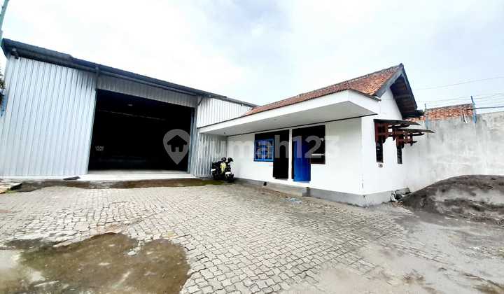 West Semarang Warehouse Flood-Free 1