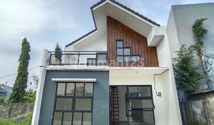 Lt 80 Mezzanin Balkon Siap Huni Dekat KRL