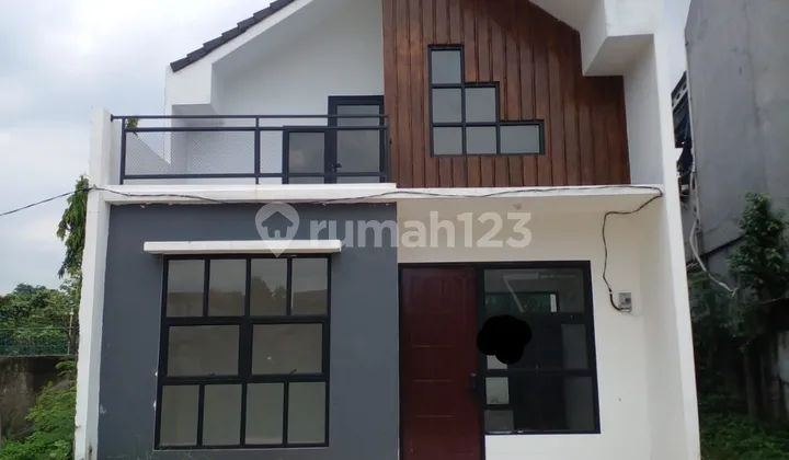 Mezzanin Balkon Dekat Stasiun Siap Huni Mezzanin Balkon Dekat Stasiun Siap Huni