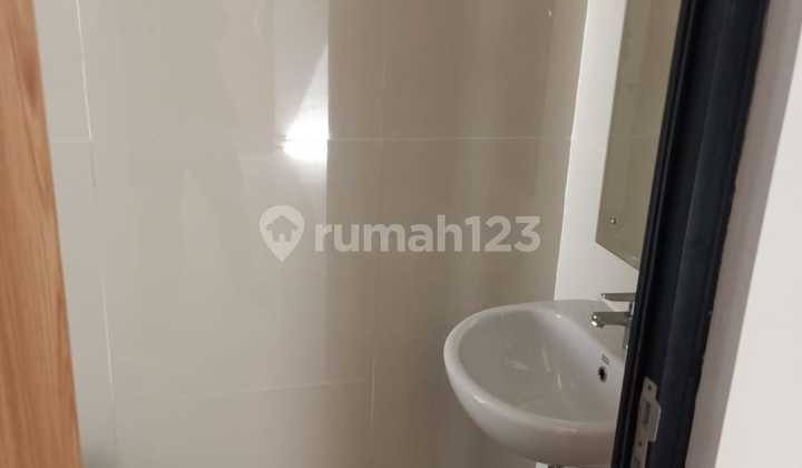 For Rent Ready-to-Occupy House Many Advantages 2