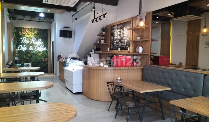 For Sale: Commercial Building for Cafe & Coffee Business 2