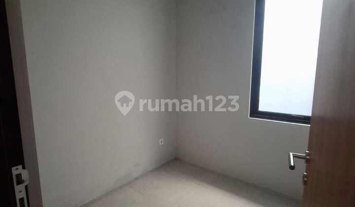 Rumah 2 Lantai Siap Huni Anti Banjir 2