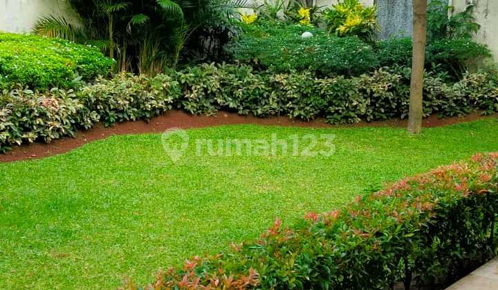 For Sale/For Rent Fast Well-Maintained Good Luxury House in Komlek Kemang Jakarta 2